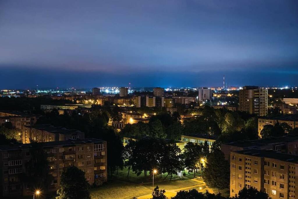 Lyra63 Large 80Sq M Top 14 Floor Šiauliai Exteriér fotografie